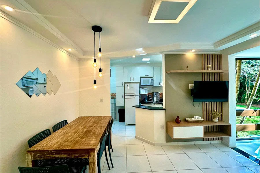 Villagio à venda com 2 quartos, sendo 1 suíte, em Riviera de São Lourenço, Bertioga, SP