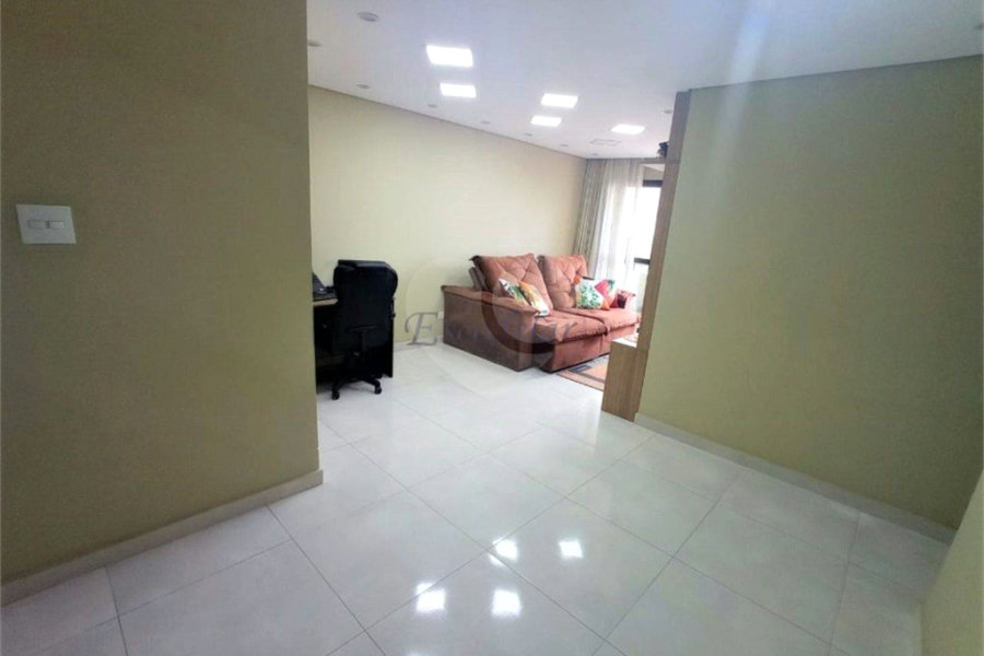 Apartamento de 70m2 no Mandqui de 3 dormitórios, sala com sacada e 2 vagas garagem