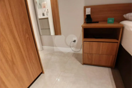 Apartamento à venda com 33m² - Brás.