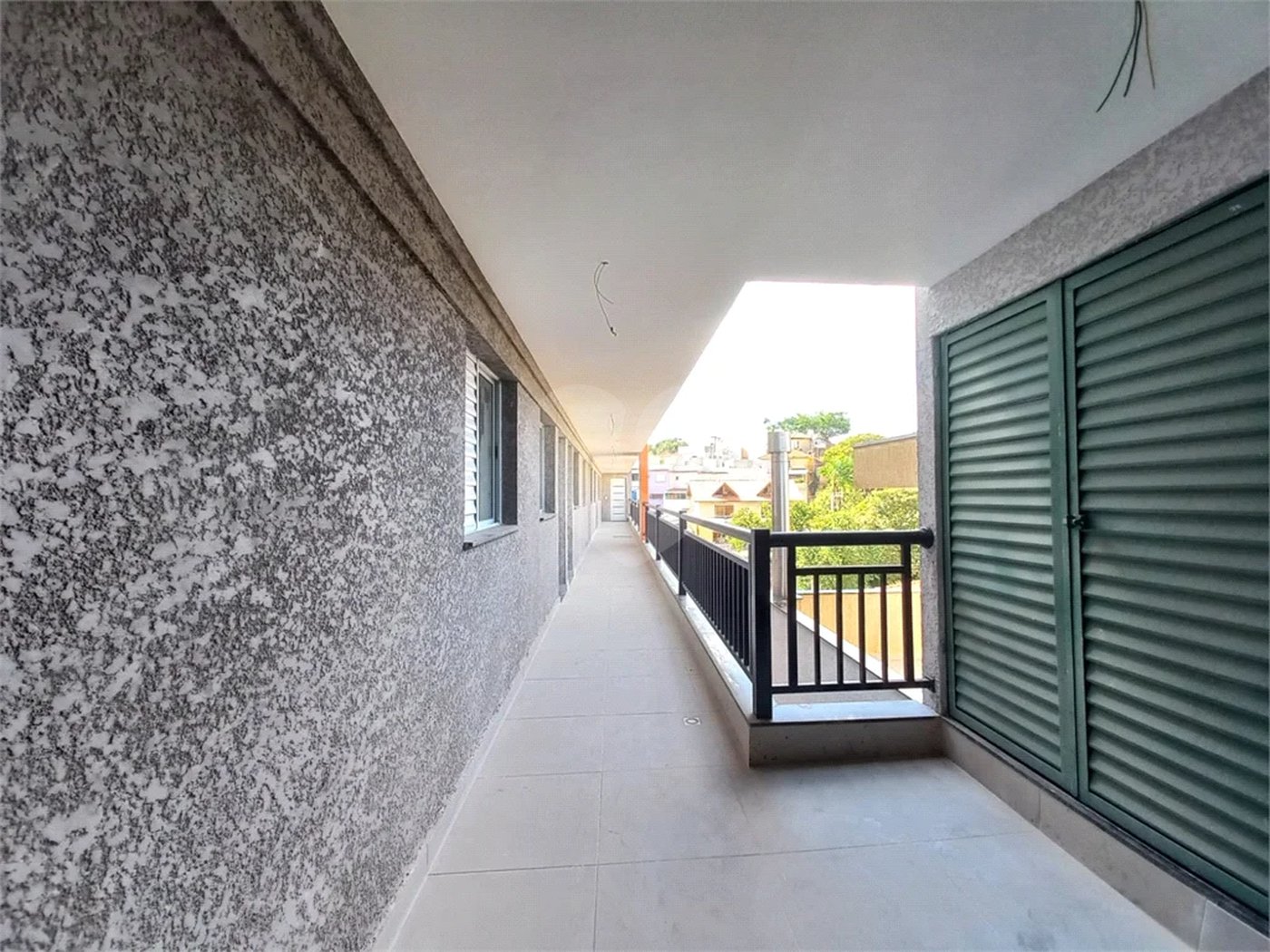 Apartamento Novo com 2 Dormitórios, Vaga e Quintal Privativo na Vila Isolina Mazzei