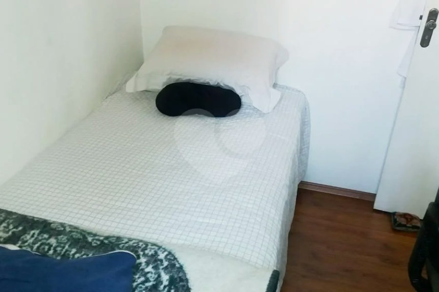 Sobrado de 105m2 à venda com 3 dormitórios na Vila Santa Catarina