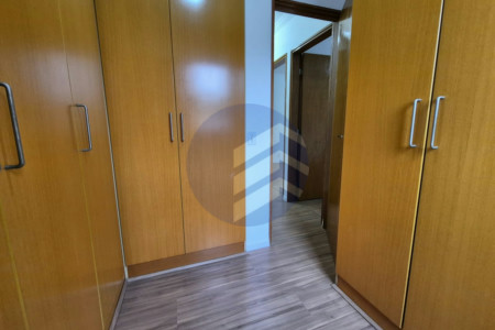 Apartamento à venda com 3 quartos, 1 banheiro e 1 vaga próximo à USP