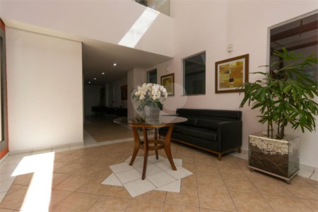 Excelente apartamento, 3 quartos e 2 vagas, para venda na Aclimação!