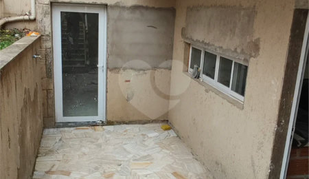Casa à venda com 3 quartos, sendo 2 suítes,  em Parque Primavera, Poços de Caldas, MG
