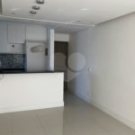 Lindo Apartamento com Varanda integrada