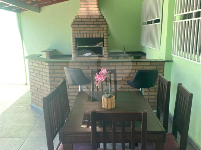 Casa Térrea à venda com 3 quartos, sendo 1 suíte,  em Itaquera, São Paulo, SP