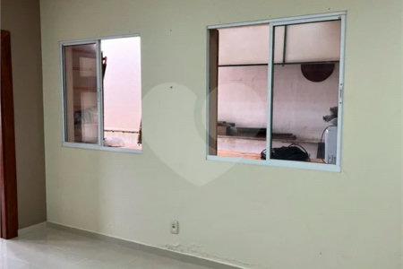 Casa à venda com 3 quartos, sendo 1 suíte,  em Pinheirinho, Vinhedo, SP