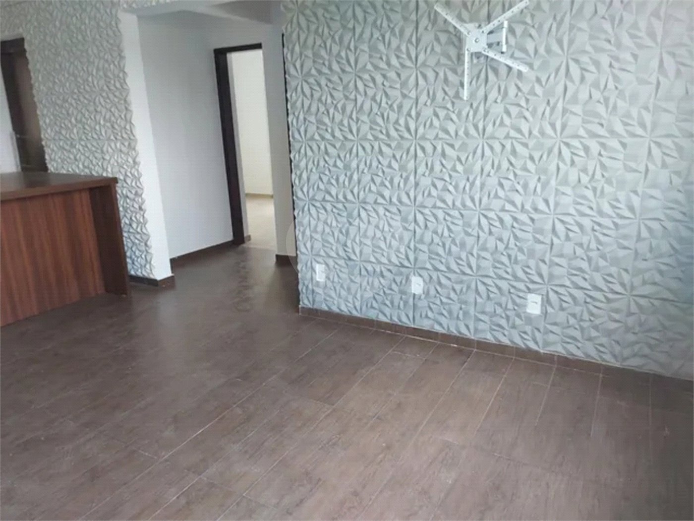 APARTAMENTO A VENDA NO JARDIM DAS INDUSTRIAS COM 60M², 2 DORMITORIOS, 1 BANHEIRO, 1 VAGA, SJC