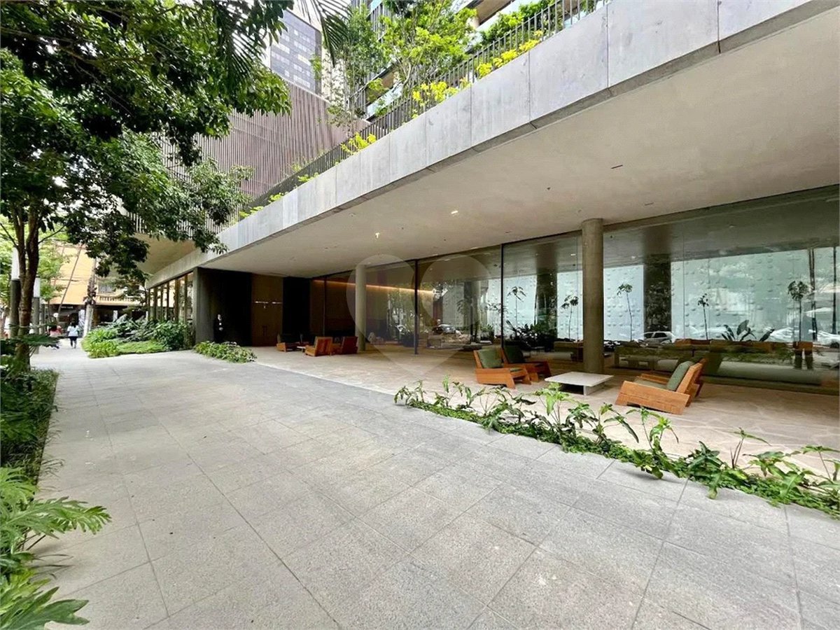 Apartamento à venda com 3 suítes em Pinheiros, São Paulo, SP