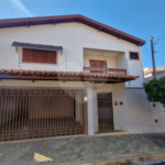 Casa/Sobrado a venda no Timburis em São Carlos