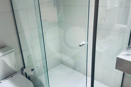 VENDO - Studio mobiliado e decorado na Vila Mariana.