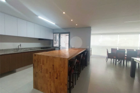 Belíssimo apartamento com 163m², 3 suítes e 2 vagas para locação na Chácara Klabin!