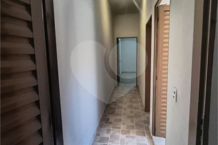 Casa para Locação no Jardim Pau Preto – Indaiatuba/SP - 3 dormitórios, quintal e garagem com portão manual