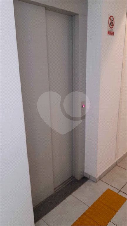Apartamento no Condomínio Parque dos Manacás