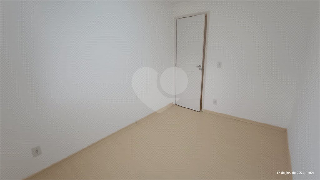 Apartamento à Venda no Edifício Mont Park – Bairro Jockey