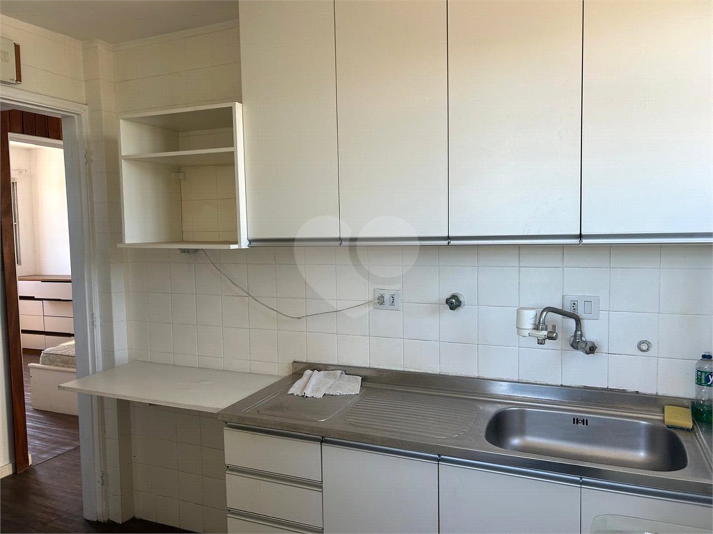 Onde o sossego encontra a praticidade: Seu novo refúgio no Planalto Paulista!Andar alto,vista privilegiada, 2 dormitorios,1 sala,cozinha e banheiro,SEM VAGA.