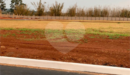 Terreno à venda em Residencial Samambaia, São Carlos, SP