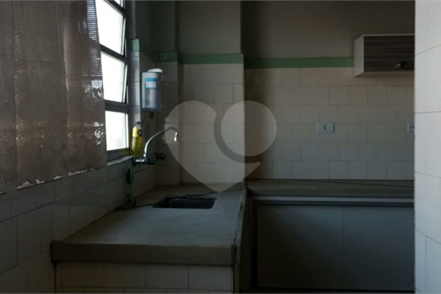 Apartamento à venda no Ed. Luciano Guidotti em Piracicaba/SP.
