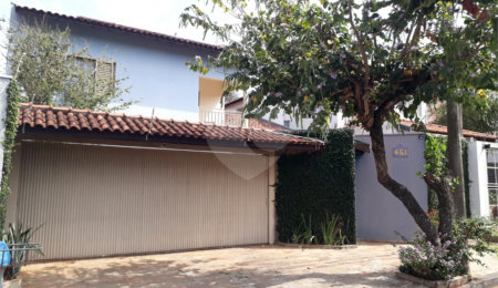 Sobrado à venda com 3 quartos, sendo 1 suíte, em Planalto Paraíso, São Carlos, SP