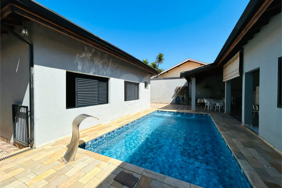 Casa a venda com 3 quartos no bairro Nova Piracicaba, em Piracicaba SP.