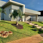 Casa térrea no Condomínio Alphaville Ribeirão III