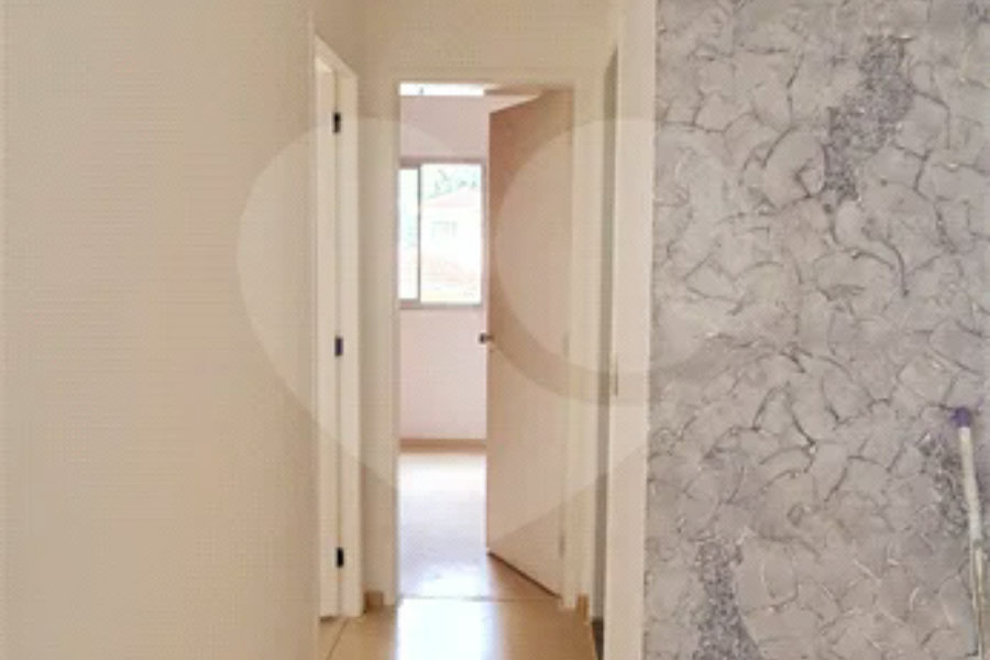 Apartamento 2 quartos (1suíte) 1 vaga na rua Piracema próximo a Saint Tropez