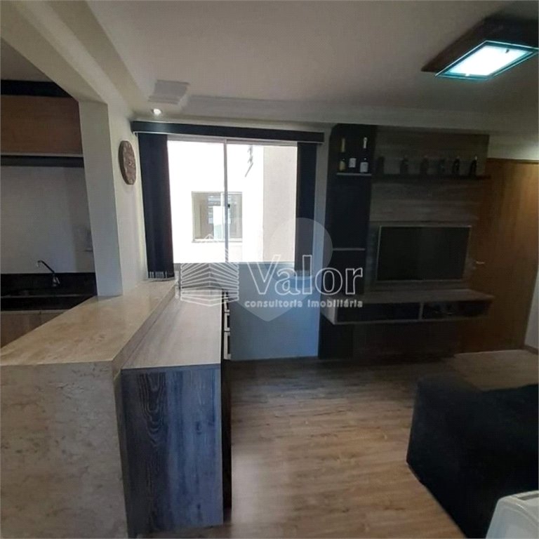Apartamento 1 dormitório e escritório
