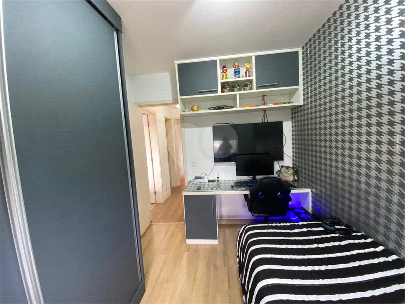 Apartamento à venda com 3 quartos, sendo 1 suíte,  em Santana, São Paulo, SP