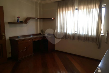 APARTAMENTO LUXUOSO Á VENDA - 04 SUÍTES - 04 VAGAS - SAÚDE - CONDOMÍNIO COMPLETO