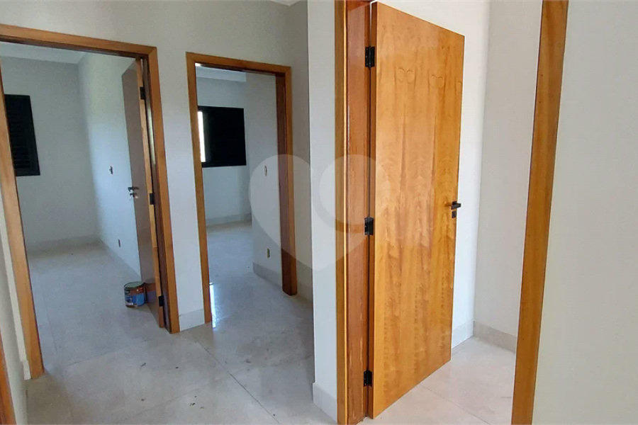 Casa à venda com 3 quartos, sendo 1 suíte,  no condomínio Residencial Mônaco, Piracicaba - SP