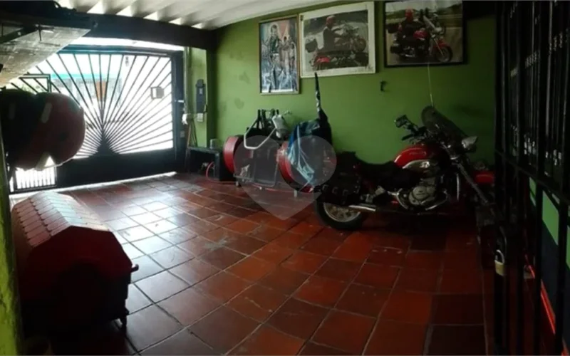 Casa Térrea a Venda em Guarulhos