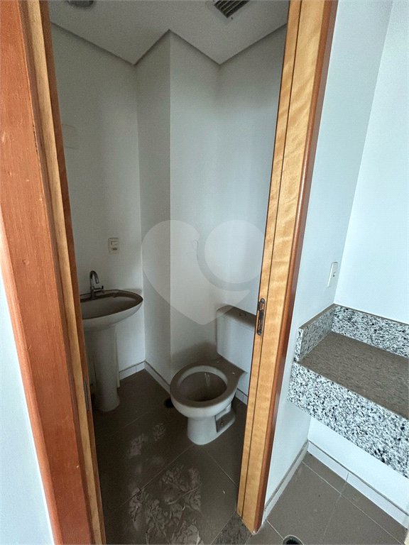 Oportunidade! Sala Comercial de 74m² com Estrutura Completa