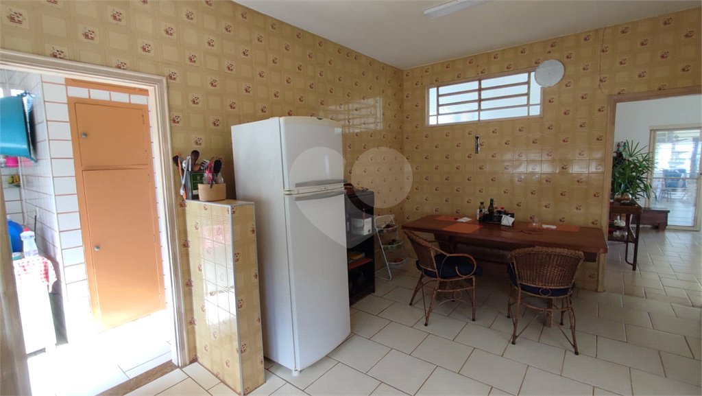 Casa à Venda de 3 dormitórios em São Carlos, no bairro Parque Santa Marta