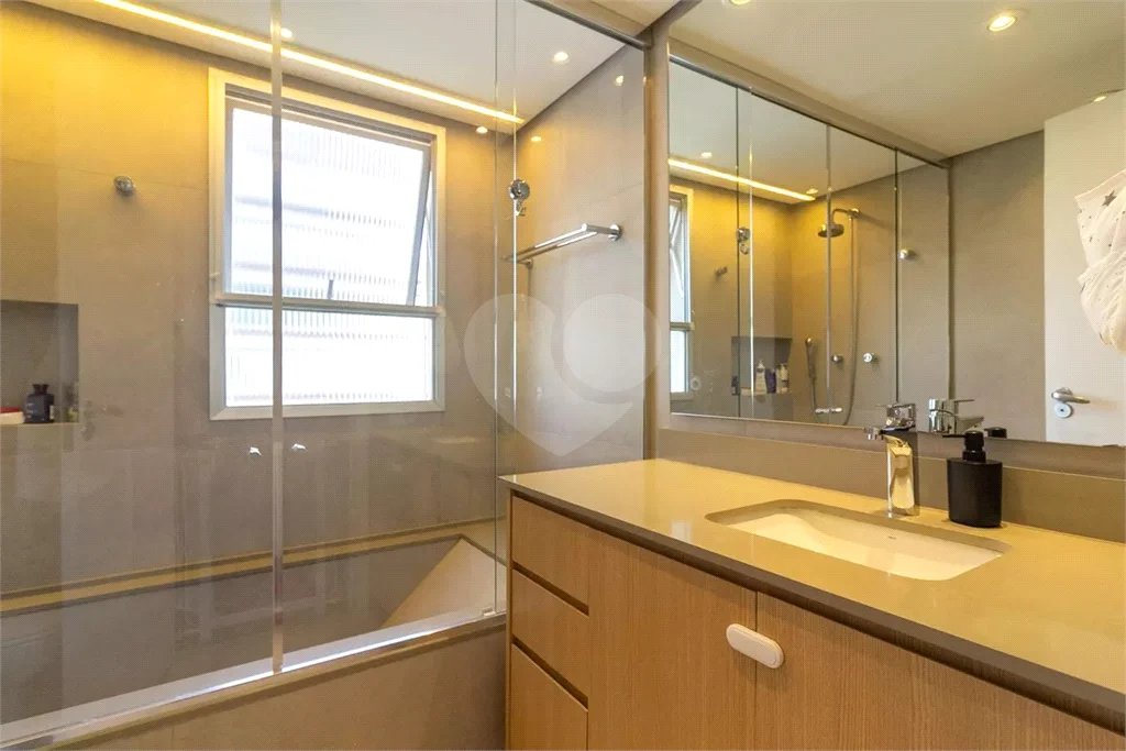 APARTAMENTO A VENDA NO BROOKLIN COM 3 QUARTOS 2 SUITES