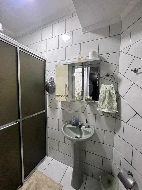 Casa com piscina disponivel para venda com 250m² - Jardim Paris / SP