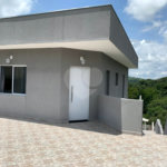 Belíssima Chácara- Loteamento Pedra Bela- Bairro Pedreira- em Atibaia.