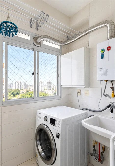 Apartamento com 2 dormitórios e 1 vaga em Nova Petrópolis, com piscina, academia, brinquedoteca, churrasqueira e portaria 24 horas. Excelente localização.
