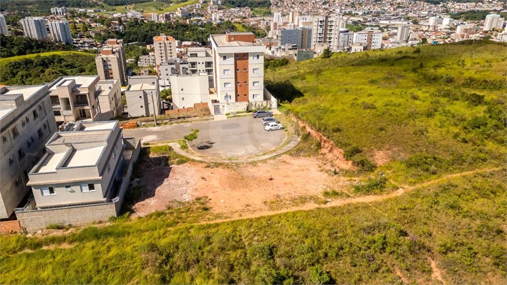 Lote de 570m² no residencial Veredas em Poços de Caldas