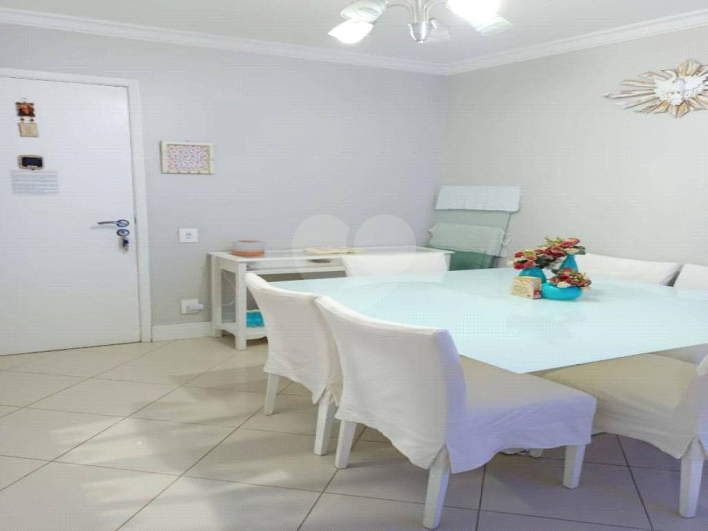 Apartamento à venda com 2 quartos, sendo 1 suíte,  em Jardim Itacolomi, São Paulo, SP