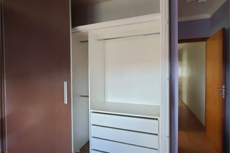 Sobrado à venda com 3 quartos, sendo 1 suíte,  em Jardim Bonfiglioli, São Paulo, SP