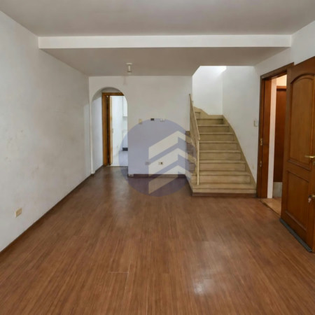 Sobrado à venda com 4 quartos em Jardim Trussardi, São Paulo - SP
