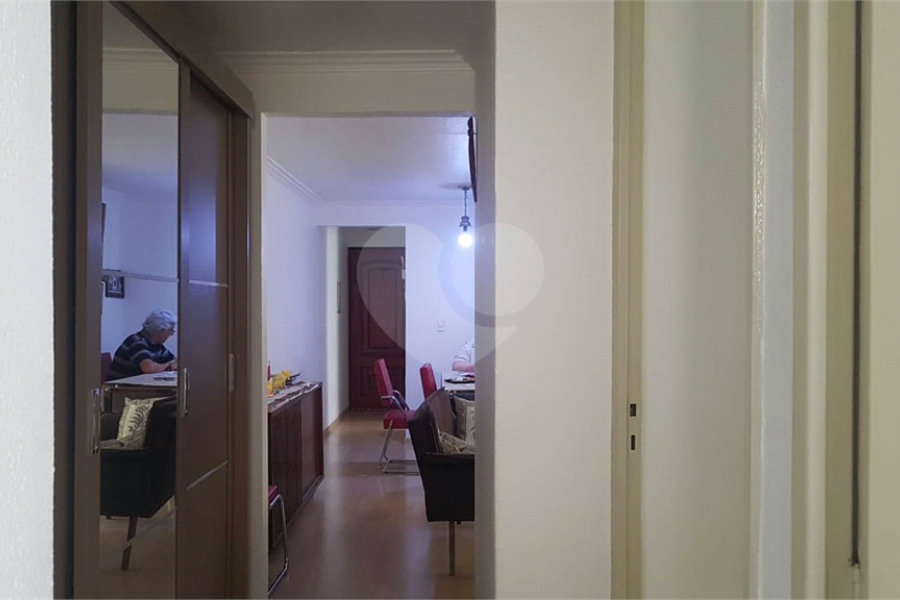 Apto 69 mt - 02 dormitorios - Sala - Cozinha 02 wcs -