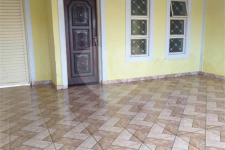 Casa térrea na Vila Brasilia