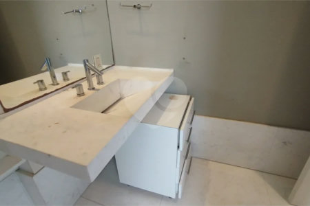 Á venda Apartamento Alto Padrão 5 suítes / 8 vagas 522m² Vila Nova Conceição
