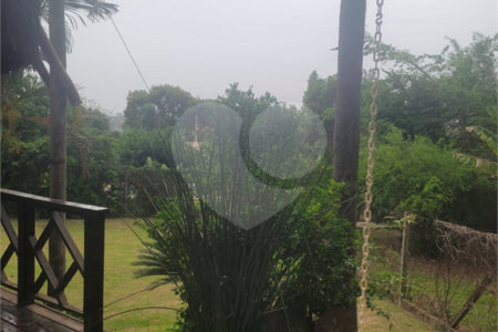 Chácara no Condomínio Vale das Laranjeiras em Indaiatuba SP - Venda - R$ 3,600.000,00 - Locaçao - R$ 30.000,00 mais encargos - Linda, espaçosa, aconchegante, acabamento de alto padrão em rua tranquila e arborizada, em um dos Condomínios mais valorizados de Indaiatuba. Com fácil acesso as principa
