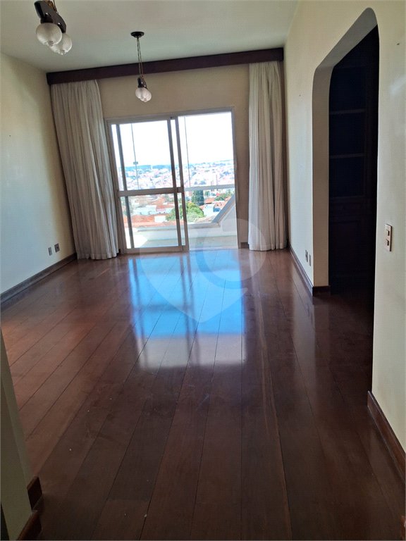 Apartamento para venda no Ed. Winston Monteiro Ricetti
