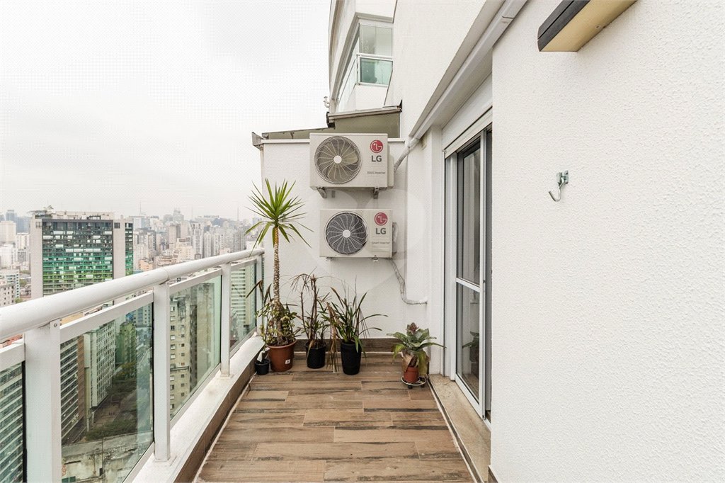 Apartamento para alugar com 1 suíte no Centro, São Paulo, SP
