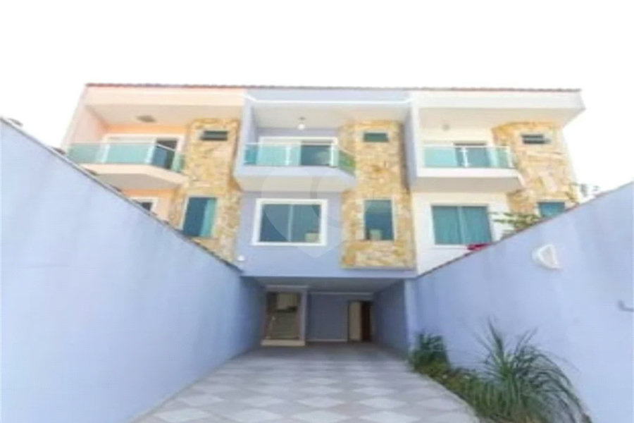 Casa à venda com 3 suítes em Chácara Mafalda, São Paulo, SP
