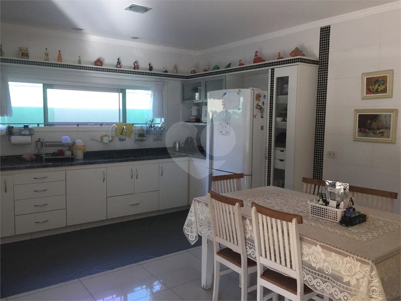 Condomínio à venda com 4 quartos, sendo 3 suítes, em São Joaquim, Vinhedo, SP