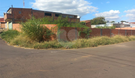 Terreno à venda em Residencial Monsenhor Romeu Tortorelli, São Carlos, SP